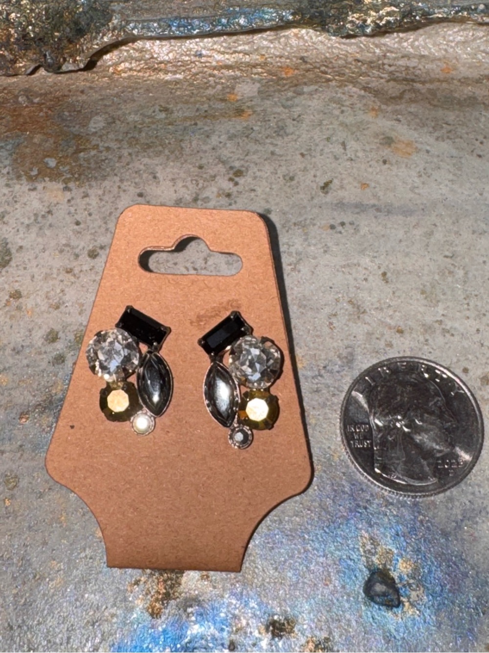 Sorrelli Black, Clear and Gold Crystal Cluster Earrings